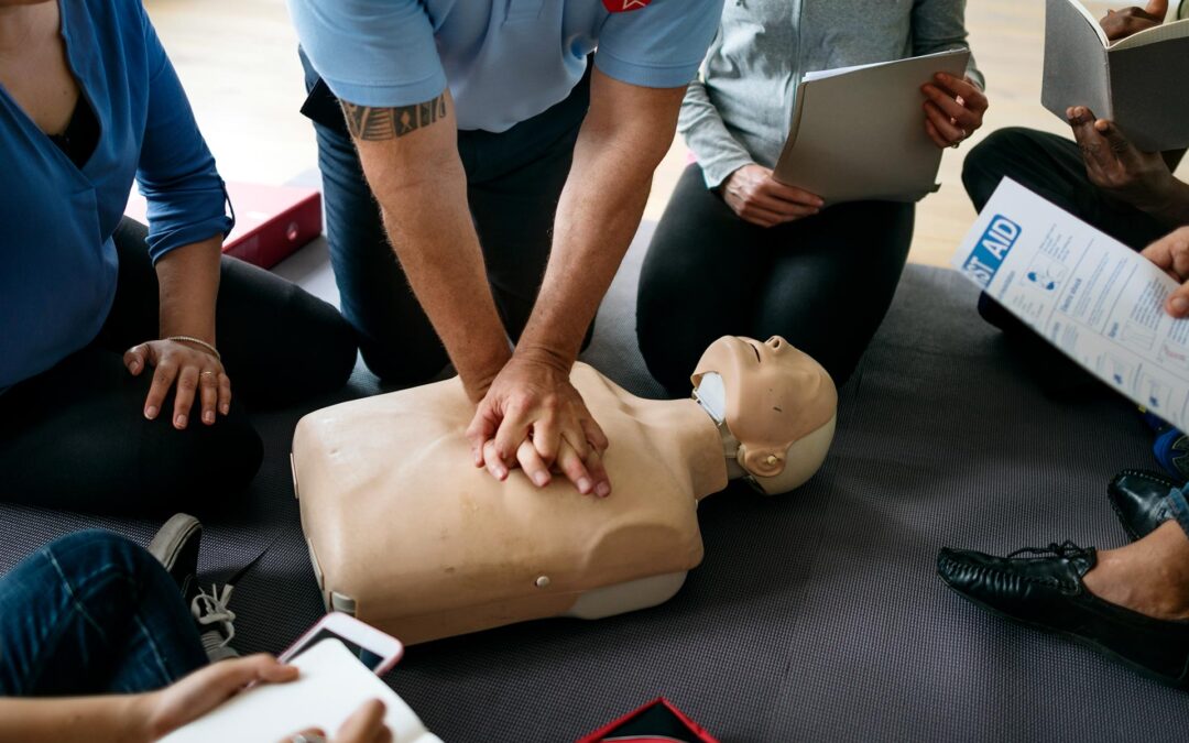 Emergency First Aid at work Level 3